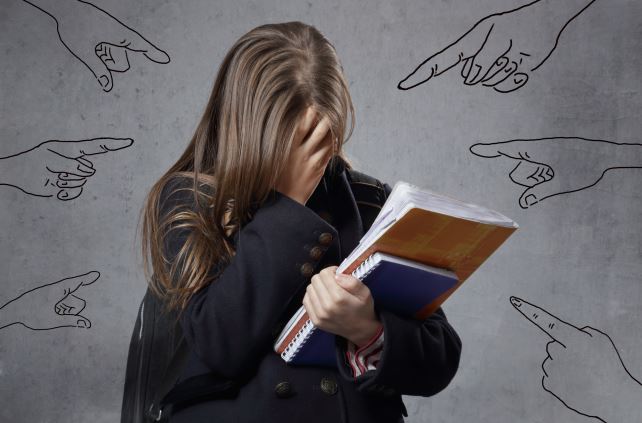 Risques liés au harcèlement scolaire: quelle conduite adopter?